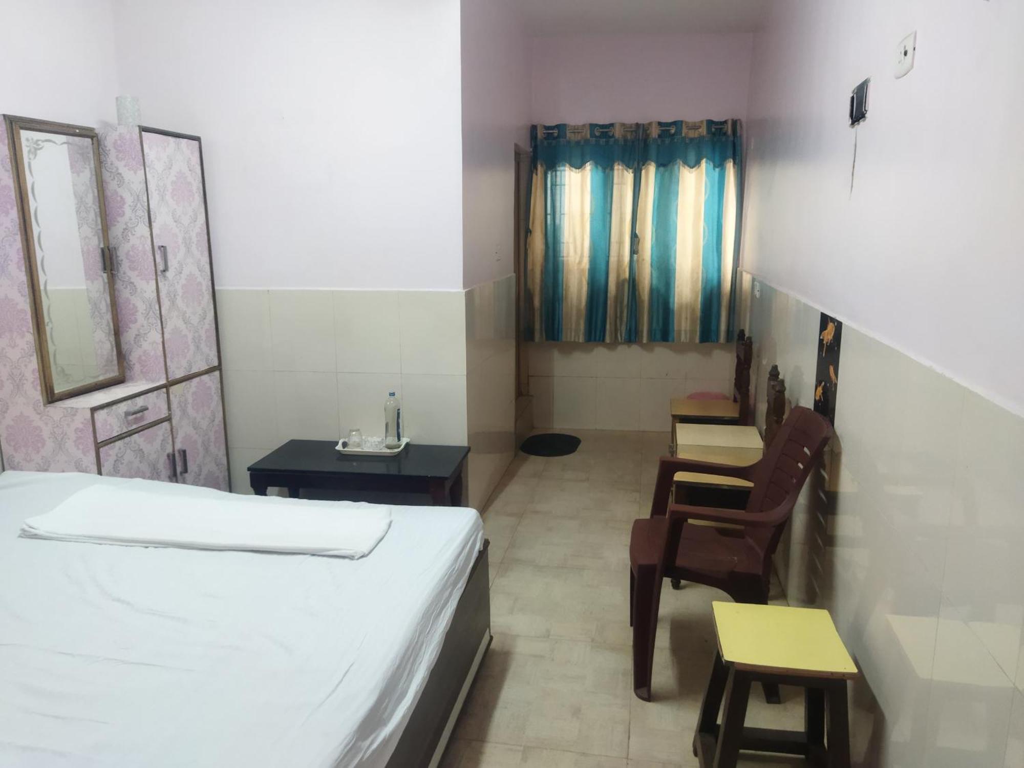 Hp Hotel - Hotel Pentoz أوتي المظهر الخارجي الصورة